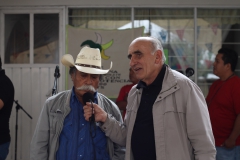 La gente también participó en la transimisión del aniversario.